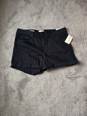 Universal Thread High Rise Midi Shorts Black NWT SIZE 16 Casual Summer Denim